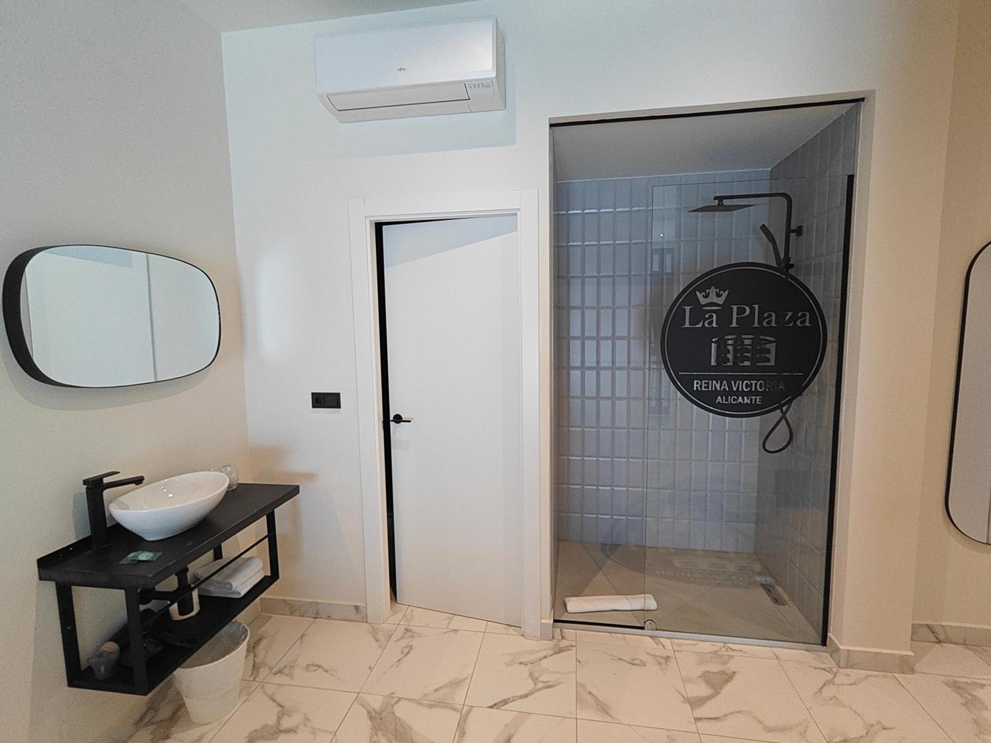 Apartamento Reina Victoria La Plaza Alicante Exterior foto