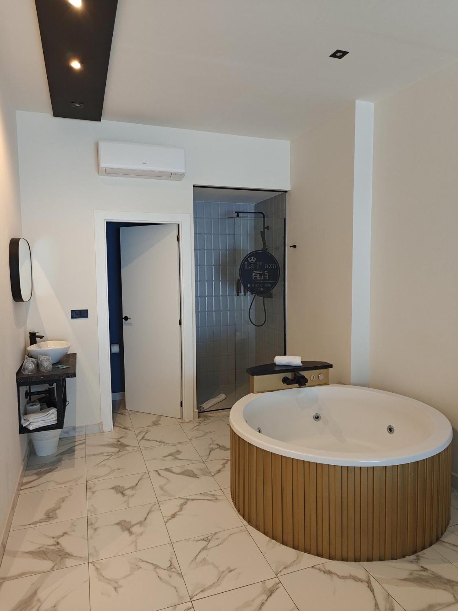 Apartamento Reina Victoria La Plaza Alicante Exterior foto